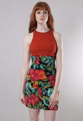 VINTAGE 90S HAWAIIAN FLORAL PATTERNED FITTED SKIRT