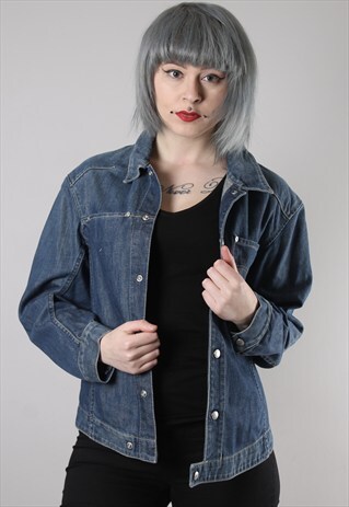 VINTAGE LEVIS 90'S DENIM JACKET SMALL