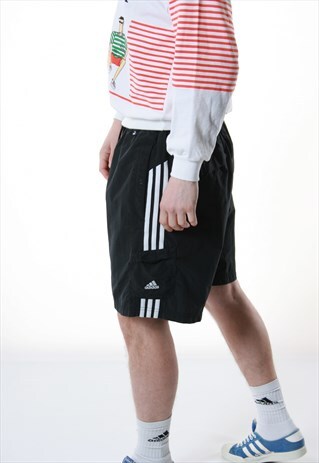 90S VINTAGE ADIDAS SUMMER RARE SHORTS 13464