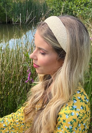 RAFFIA STYLE HEADBAND IN BEIGE