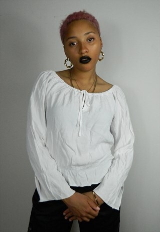 WHITE LONG SLEEVE TOP