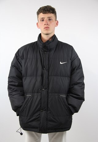 VINTAGE NIKE BLACK PUFFER JACKET