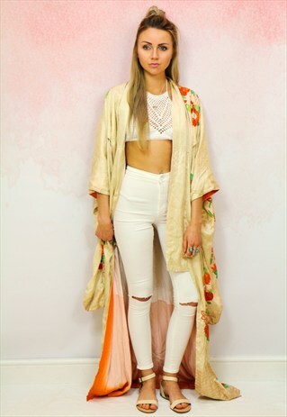 1970S VINTAGE TRADITIONAL JAPANESE FULL LENGTH KIMONO