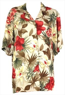 Vintage 70s Hawaiian Floral Half Sleeve Button Up Shirt