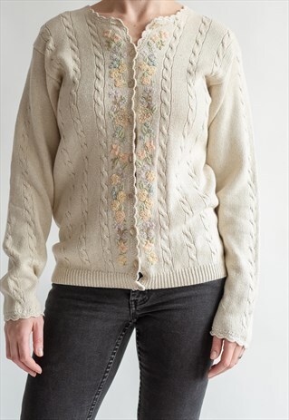 VINTAGE 70S BOHO CARDIGAN IN FLOWER PATTERN
