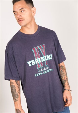 VINTAGE 90S USA TSHIRT / R124