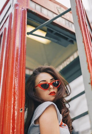 RED THIN CAT EYE SUNGLASSES "CAMILLA"