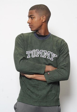 VINTAGE TOMMY HILFIGER SPELLOUT FLEECE SWEATSHIRT GREEN