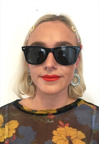 VINTAGE BLACK WAYFARER SUNGLASSES