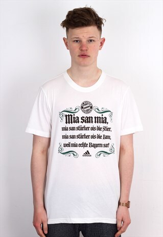 VINTAGE ADIDAS T SHIRT