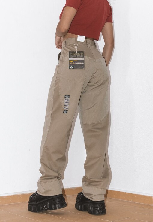 garment image