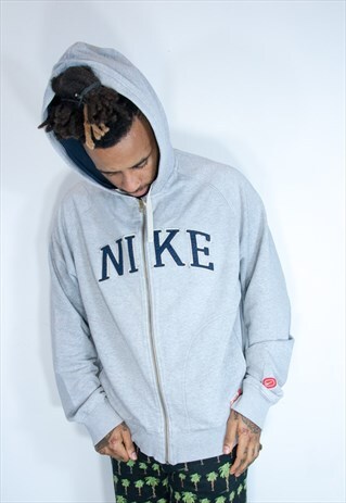 NIKE EMBROIDED HOODIE