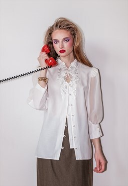 Vintage 80s charming white blouse