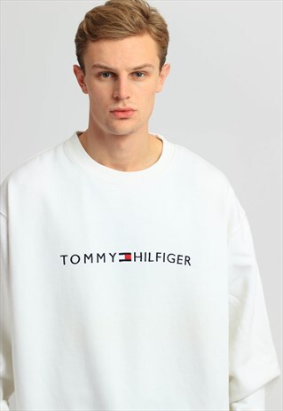 VINTAGE TOMMY HILFIGER SWEATSHIRT