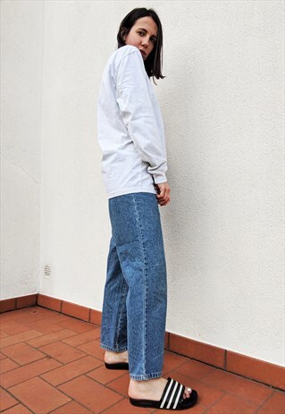 HIGH WAISTED CHINO JEANS