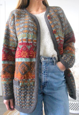 VINTAGE CARDIGAN