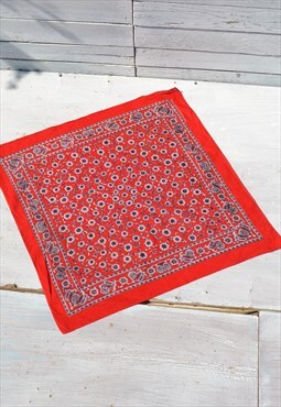 Vintage red/white/black paisley floral scarf,bandana