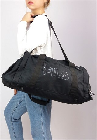VINTAGE 90'S FILA DUFFEL BAG