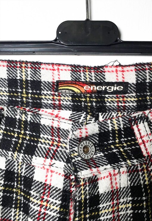 garment image