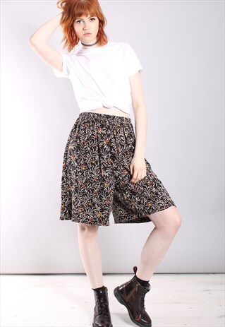 VINTAGE 90S PATTERNED HIGH WAISTED CULOTTE SHORTS