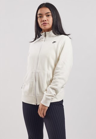 VINTAGE NIKE TRACK JACKET
