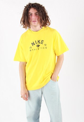 VINTAGE NIKE T-SHIRT
