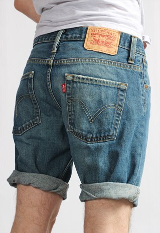 VINTAGE LEVI'S DENIM SHORTS