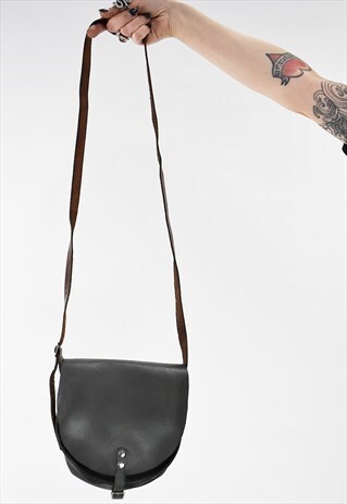 VINTAGE 80S GREY LEATHER CROSS BODY SADDLE BAG