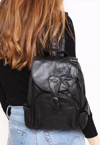 VINTAGE 90S BLACK LEATHER RUCKSACK BACKPACK