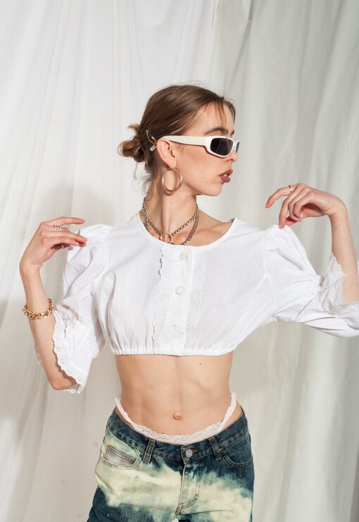 garment image