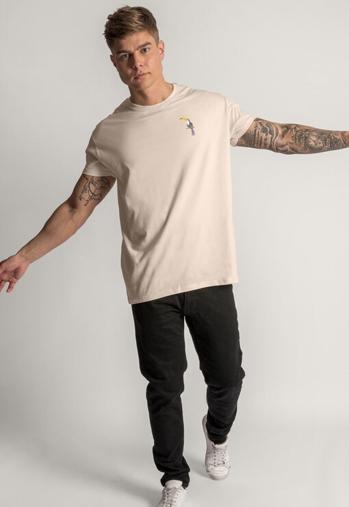 garment image