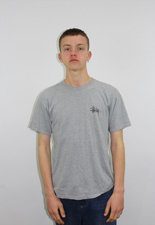 VINTAGE STUSSY T-SHIRT