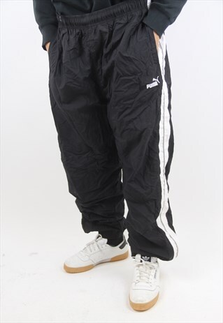 VINTAGE PUMA BLACK SHELL TRACKSUIT BOTTOMS
