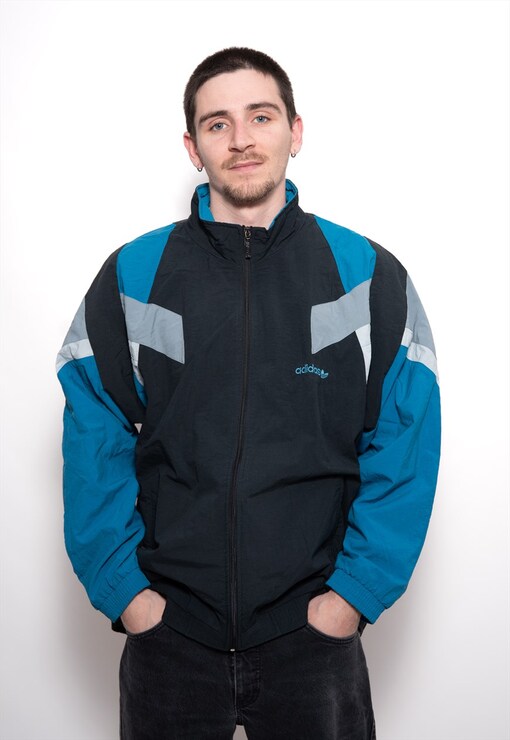 garment image