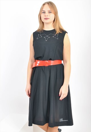 VINTAGE MIDI DRESS IN BLACK RED BELT