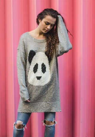 OVERSIZED LONG JUMPER WITH PANDA PRINT AND SEQUINS