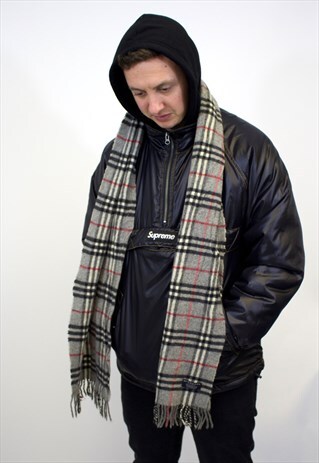 VINTAGE BURBERRY TRADITIONAL LAMBSWOOL CHECKED SCARF