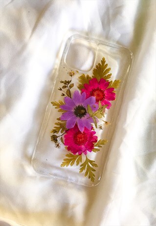 DRIED FLOWER PHONE CASE FOR THE IPHONE 12/ 12 PRO