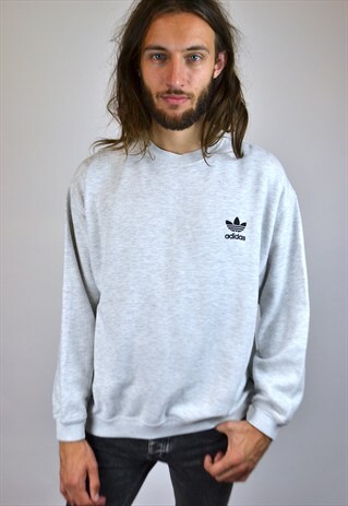 VINTAGE 90'S ADIDAS SWEATSHIRT