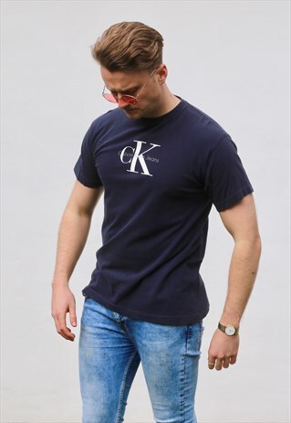CALVIN KLEIN USA FLAGSHIP VINTAGE T SHIRT