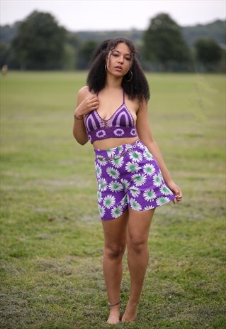 VINTAGE PURPLE FLORAL DAISY MINI SHORTS 90'S