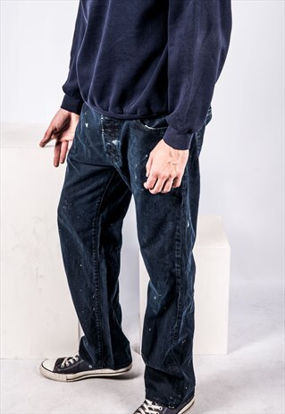 VINTAGE LEVI'S 501 JEANS IN BLUE WITH PAINT MARKS
