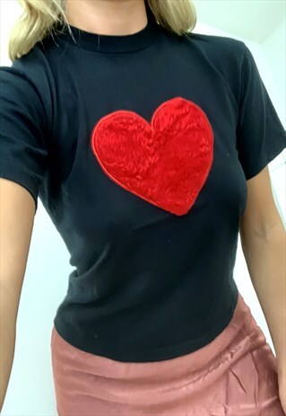 1990'S RED FLUFFY HEART TEE