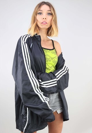 VINTAGE RETRO OVERSIZED ADIDAS WINDBREAKER JACKET