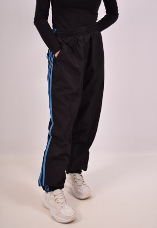 very adidas tracksuit