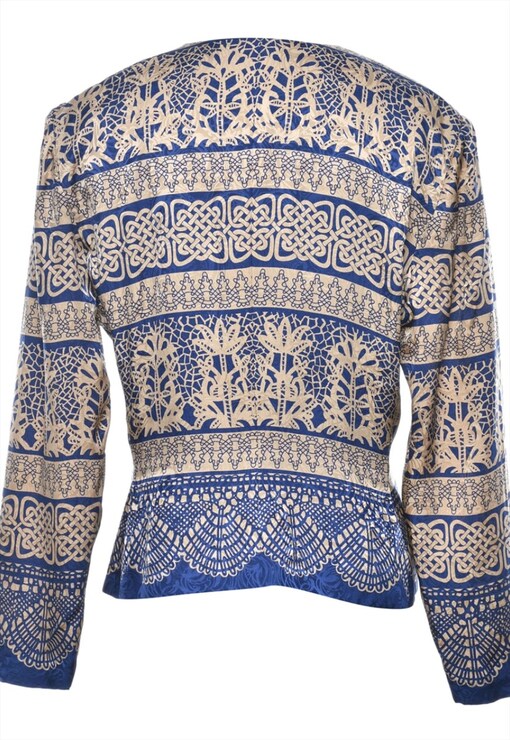 garment image
