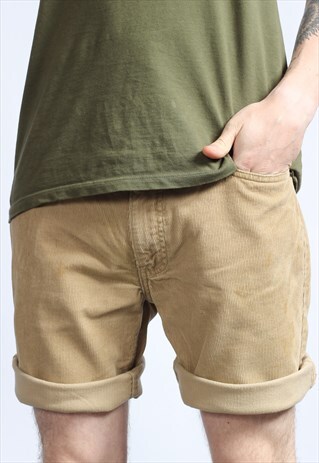 VINTAGE LEVI'S CORDUROY SHORTS