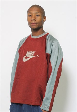 VINTAGE NIKE SWEATSHIRT