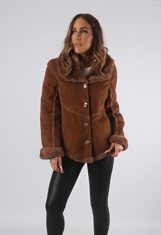 VINTAGE SHEEPSKIN SUEDE SHEARLING COAT SHORT UK 6 - 8 (D93L)