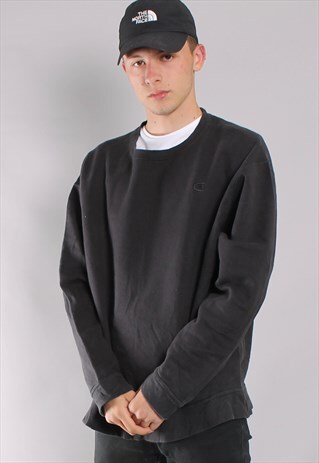 VINTAGE CHAMPION SWEATSHIRT